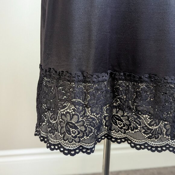 Vanity Fair Black Slip Skirt with Lace Hem - Size M - Picture 6 of 9